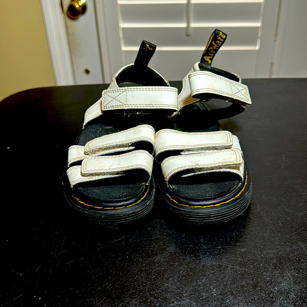 Dr Martens size 1 air wair white klaire leather sandal